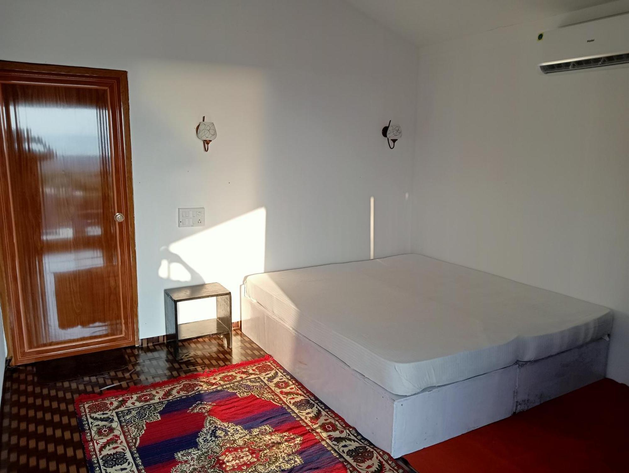Riya Cottages And Beach Huts อากอนดา ภายนอก รูปภาพ